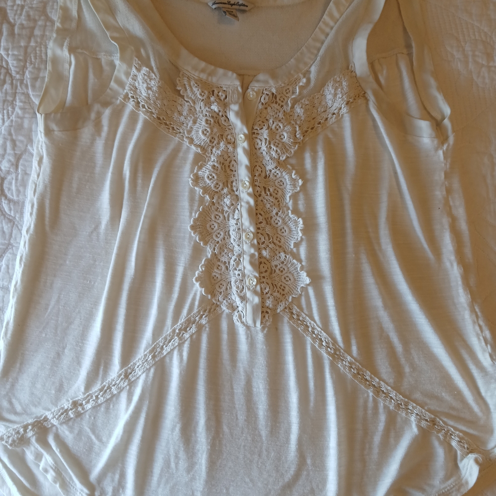 American Eagle Outfitters Cream Lace Blouse